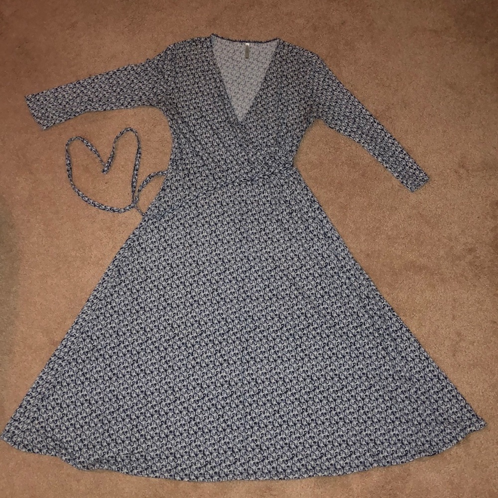 White Stag Maxi-Dress